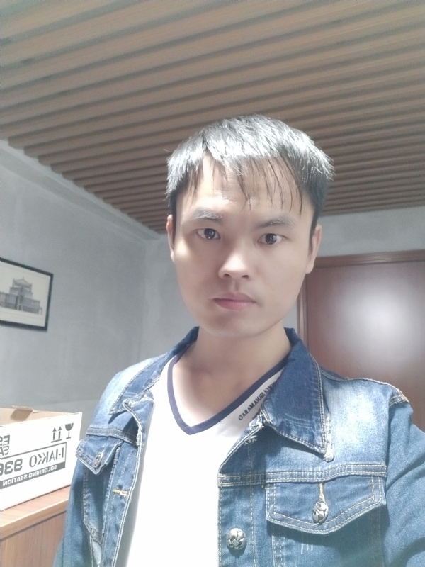 阿信的第一张照片--咸阳相亲服务中心