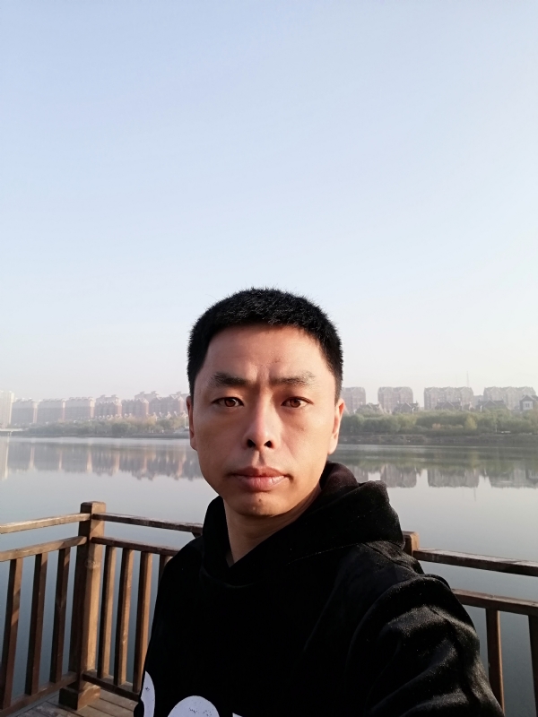 蓝颜的第一张照片--咸阳相亲服务中心