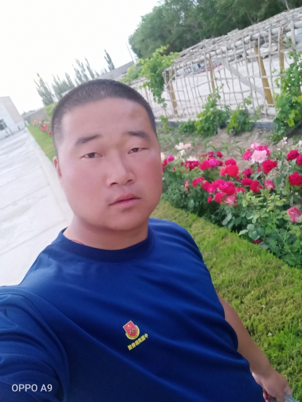 奋斗中的青春最美丽的第一张照片--咸阳相亲服务中心