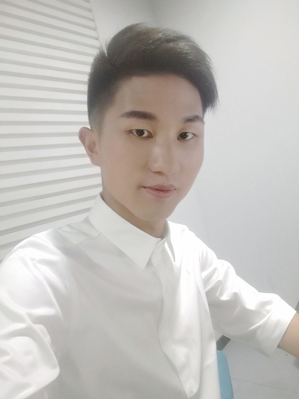 MrLi的第二张照片--咸阳相亲服务中心
