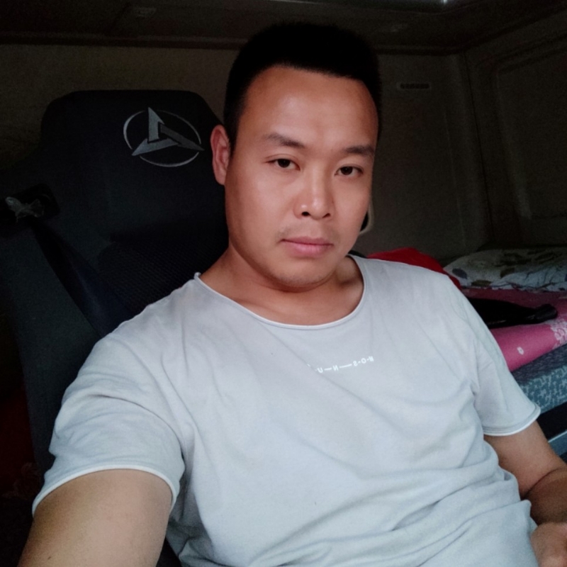 默默的第二张照片--咸阳相亲服务中心