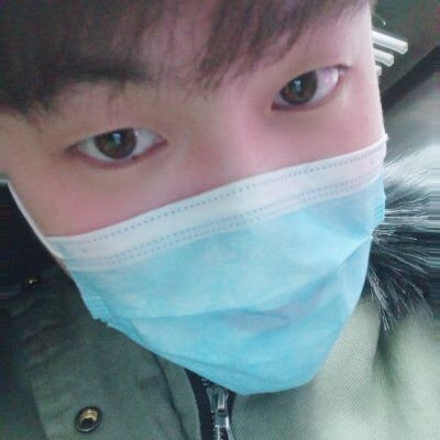 大学生的第一张照片--咸阳相亲服务中心