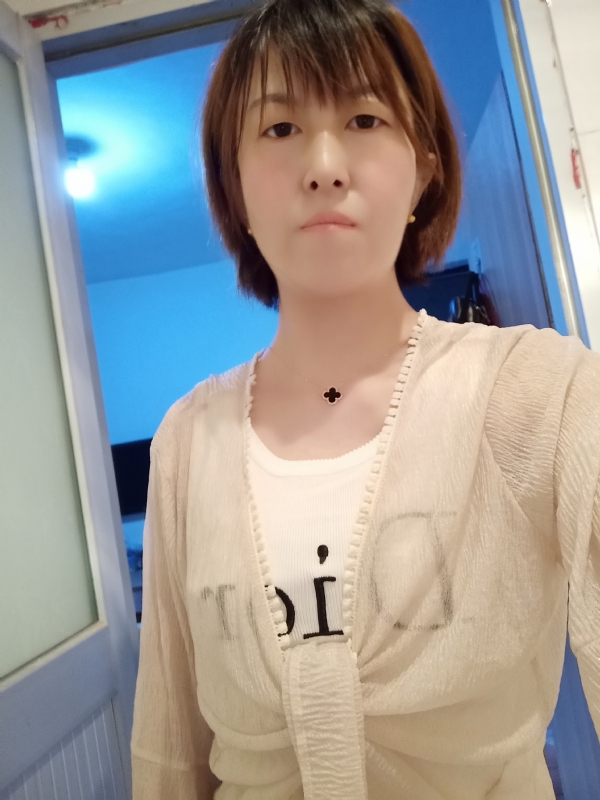 芬儿的第四张照片--咸阳相亲服务中心