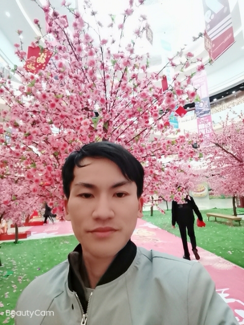 单身一人的第二张照片--咸阳相亲服务中心
