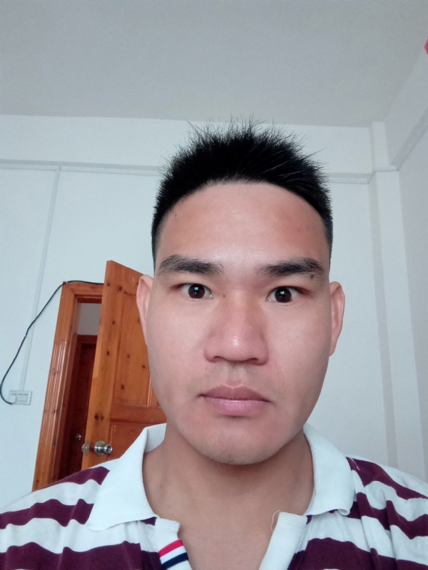 相遇的第一张照片--咸阳相亲服务中心