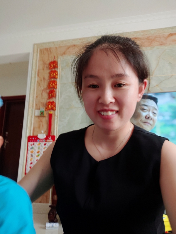 睿智的第一张照片--咸阳相亲服务中心