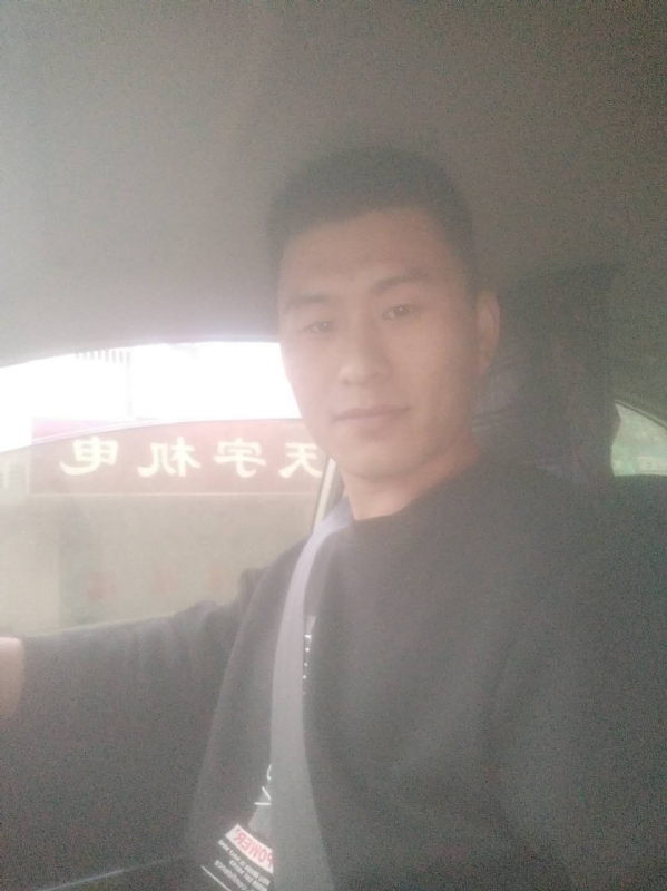 老鼠爱上猫的第一张照片--咸阳相亲服务中心