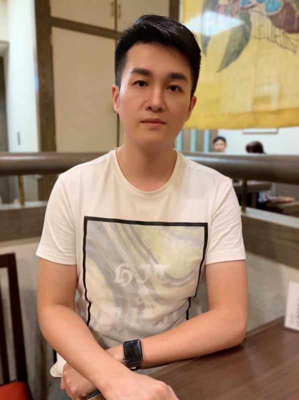 岁月流逝的第二张照片--咸阳相亲服务中心