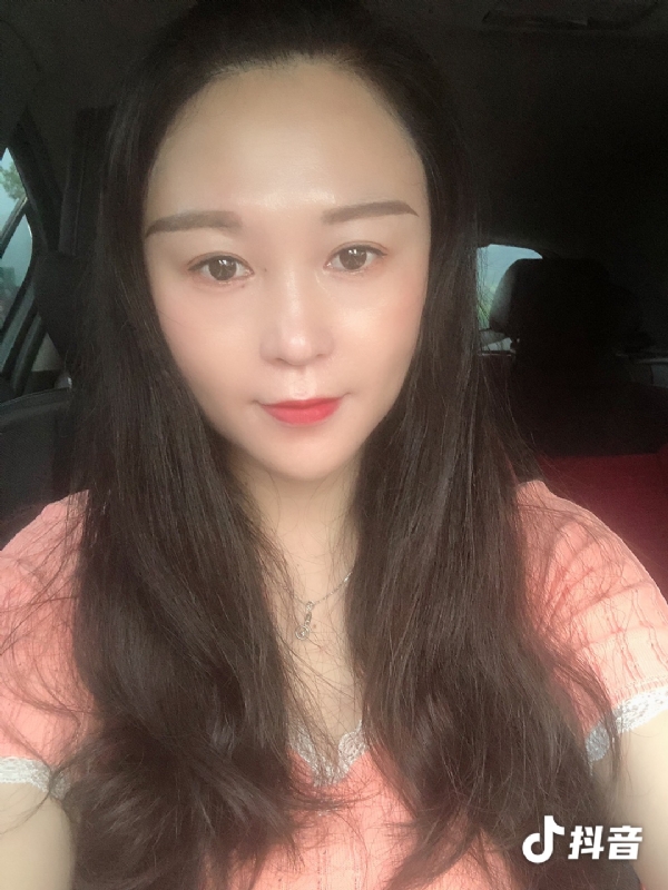 云云的第一张照片--咸阳相亲服务中心