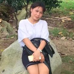 小燕子的第一张照片--咸阳相亲服务中心