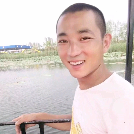 为你等候的第一张照片--咸阳相亲服务中心