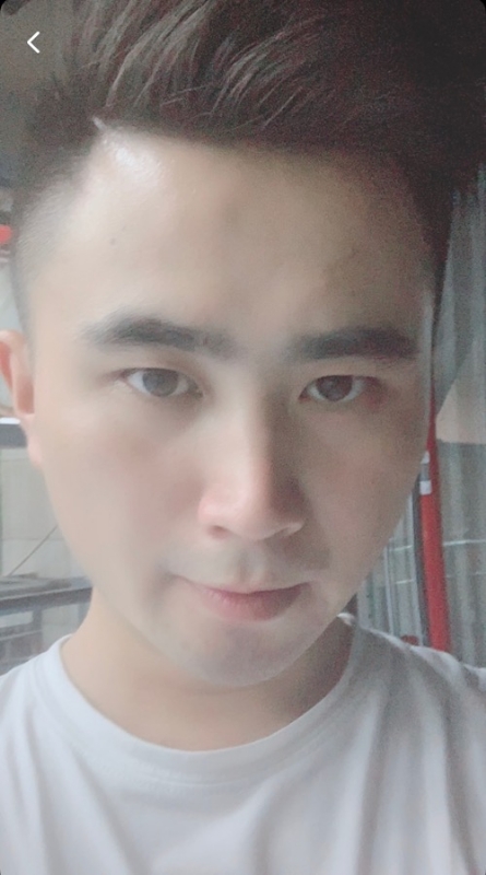 盒子的第一张照片--咸阳相亲服务中心