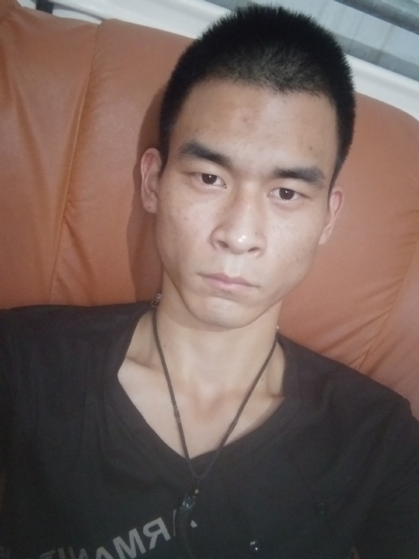 单身狗一枚的第三张照片--咸阳相亲服务中心