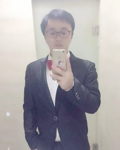 疯狂的肚子的第一张照片--咸阳相亲服务中心