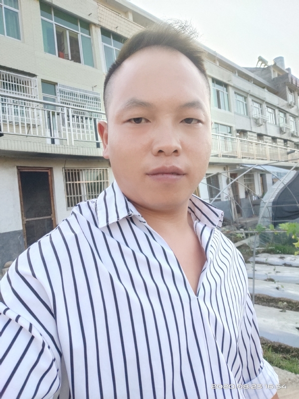 放弃曾经我带你走的第一张照片--咸阳相亲服务中心