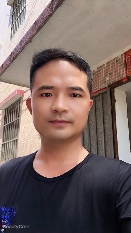 言飞的第一张照片--咸阳相亲服务中心