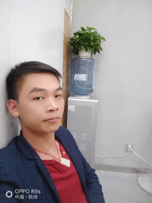 只想好好的爱一个人的第一张照片--咸阳相亲服务中心