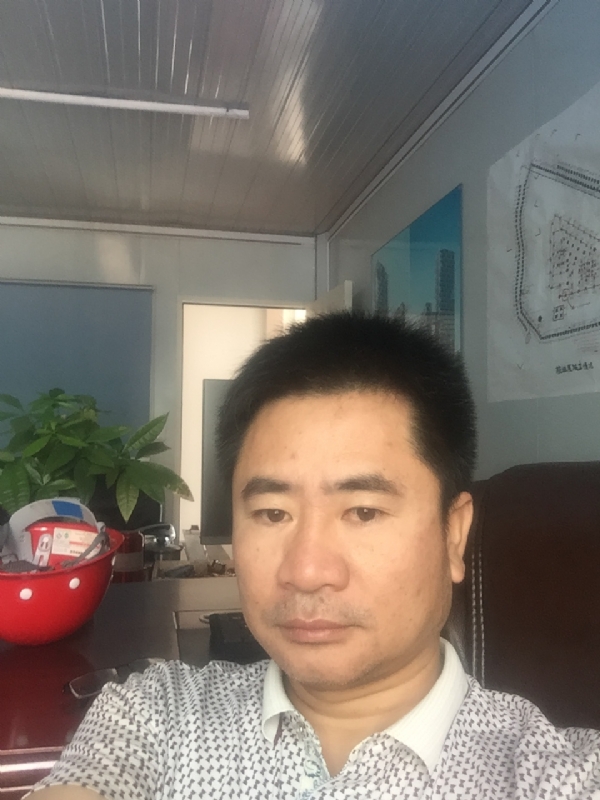 一步之遥的第一张照片--咸阳相亲服务中心