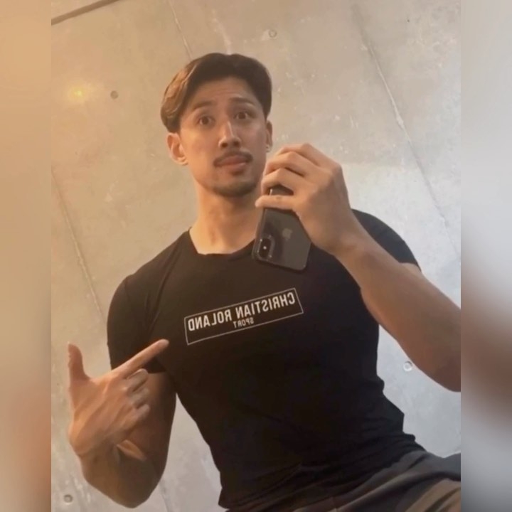 迎风而上的第一张照片--咸阳相亲服务中心