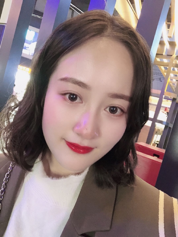 米苏娜娜的第一张照片--咸阳相亲服务中心