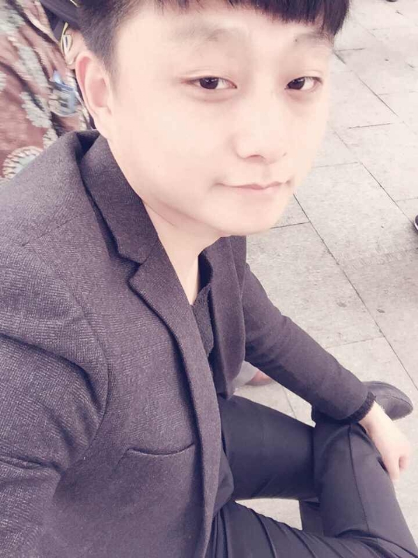 我姓徐缺难解你心绪的第一张照片--咸阳相亲服务中心