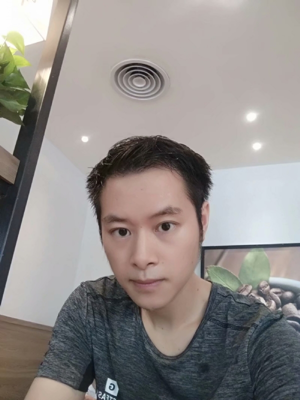 期待缘分的第一张照片--咸阳相亲服务中心