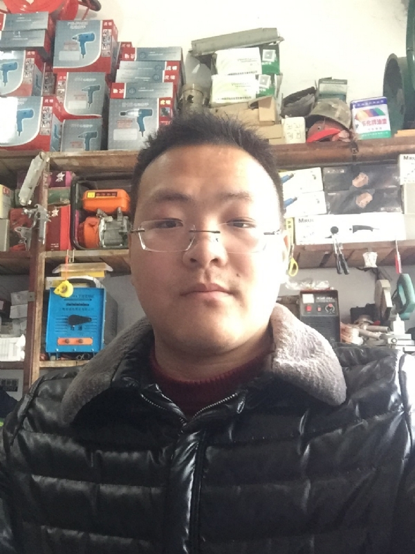 鼎福的第二张照片--咸阳相亲服务中心