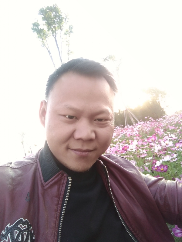 永远的永远的第一张照片--咸阳相亲服务中心