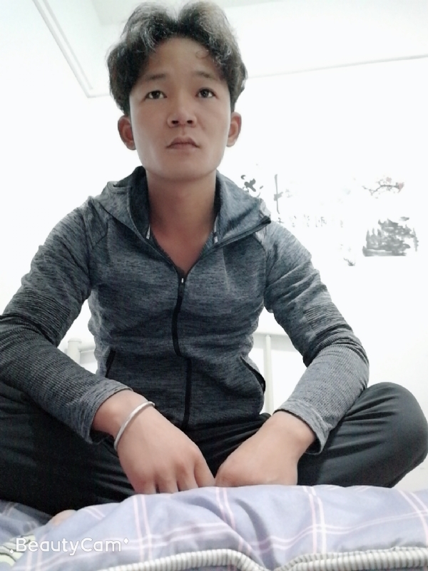 东浩学长的第一张照片--咸阳相亲服务中心