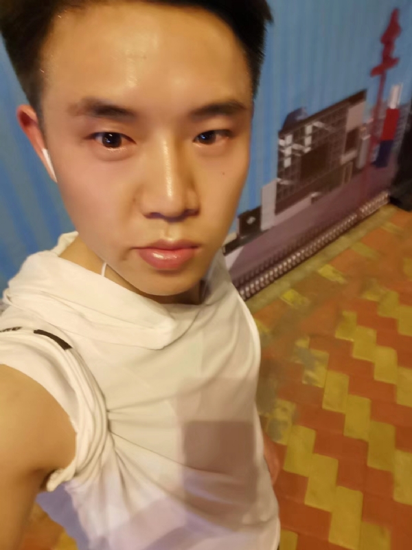 雷子的第一张照片--咸阳相亲服务中心