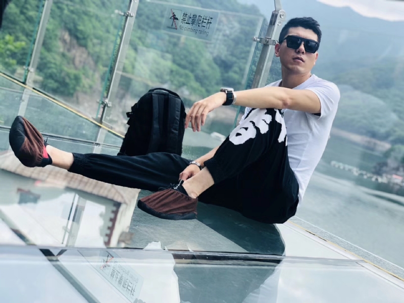 庄周梦蝶的第一张照片--咸阳相亲服务中心