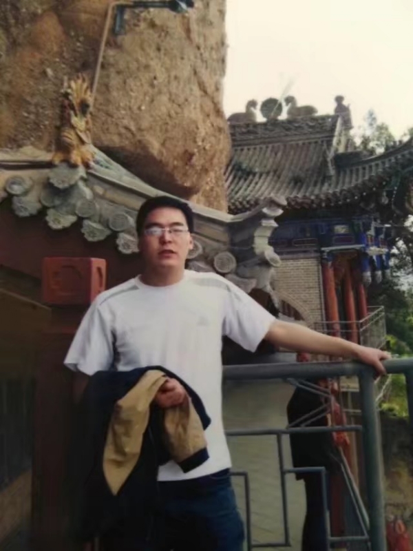 情迷海棠的第一张照片--咸阳相亲服务中心