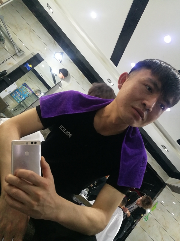 未来可期的我的第四张照片--咸阳相亲服务中心