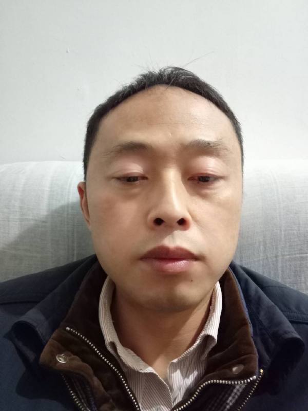 阳光的第一张照片--咸阳相亲服务中心