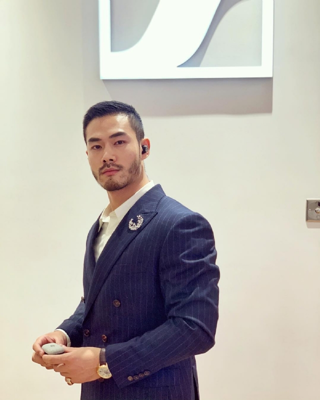 岸與海的距離的第一张照片--咸阳相亲服务中心