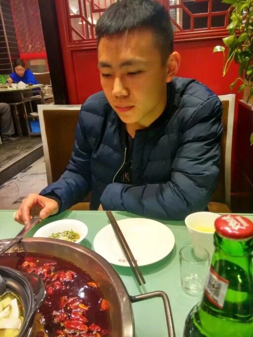 圈圈的第一张照片--咸阳相亲服务中心