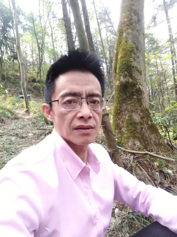 吴彬的第一张照片--咸阳相亲服务中心
