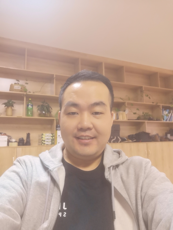 carl的第一张照片--咸阳相亲服务中心