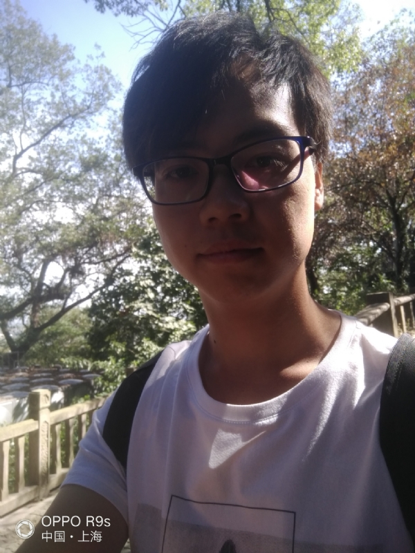 不忘旧年的第一张照片--咸阳相亲服务中心