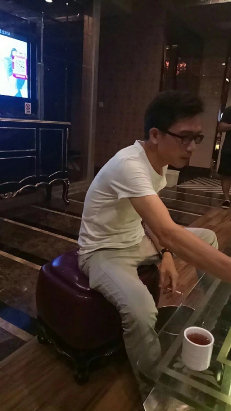 期待缘分的第一张照片--咸阳相亲服务中心