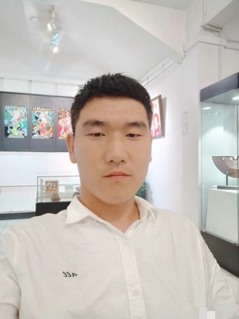 自律人生的第一张照片--咸阳相亲服务中心