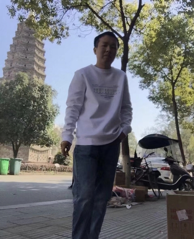 黄冈征婚的第一张照片--咸阳相亲服务中心