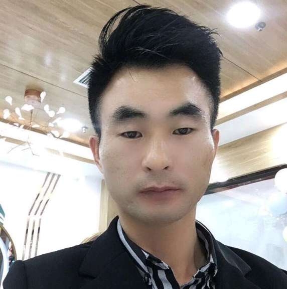 情系半生的第一张照片--咸阳相亲服务中心