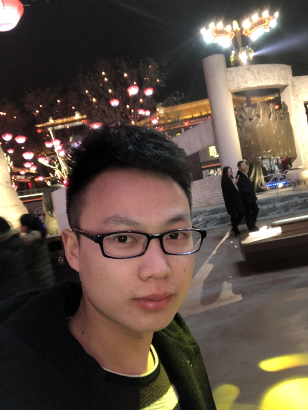 吃葡萄不吐葡萄皮的第一张照片--咸阳相亲服务中心