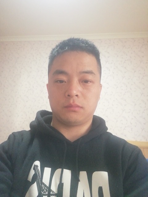 亿树的第一张照片--咸阳相亲服务中心