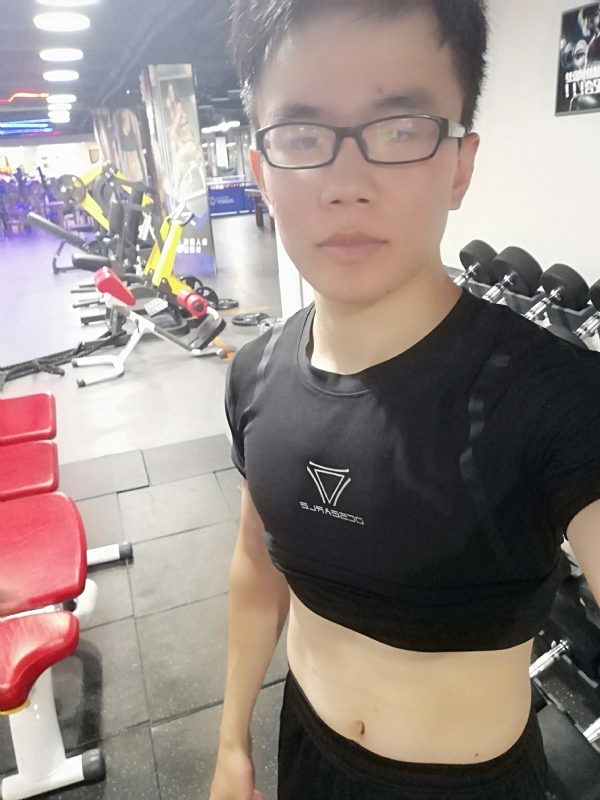 石榴裙下的第一张照片--咸阳相亲服务中心