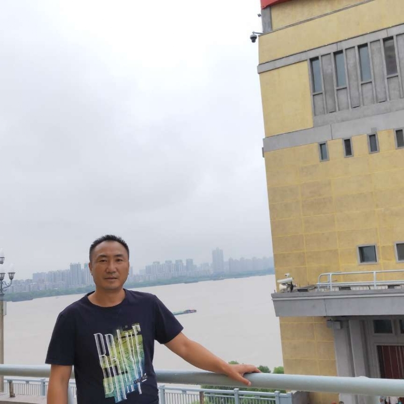 明天的第一张照片--咸阳相亲服务中心