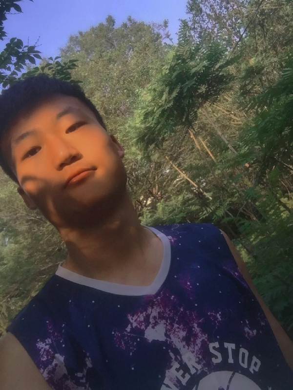 夏日的第一张照片--咸阳相亲服务中心