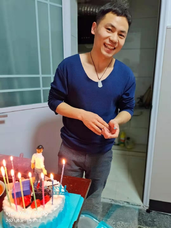 找结婚对象的第一张照片--咸阳相亲服务中心