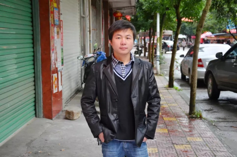 青春正点的第一张照片--咸阳相亲服务中心